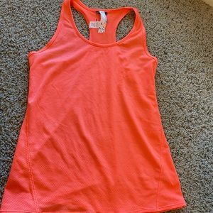Oiselle tank top